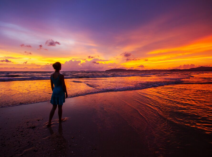 After Summer skin reboot: Ώρα για δυναμική επανεκκίνηση της επιδερμίδας μας!