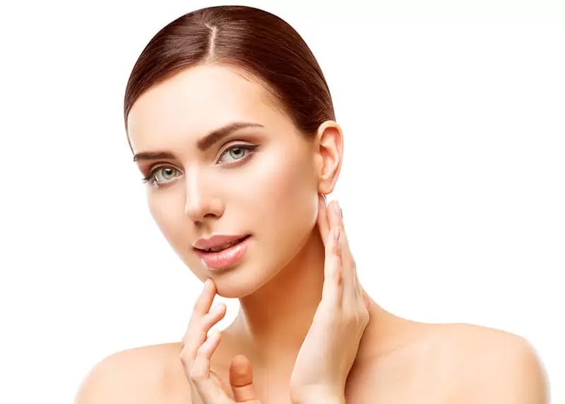 Διπλοσάγονο: Η λύση βρίσκεται στην ενέσιμη λιποδιάλυση