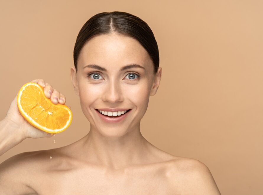 Χαρίστε, άμεσα, υγιή λάμψη και προστασία στην επιδερμίδα σας!