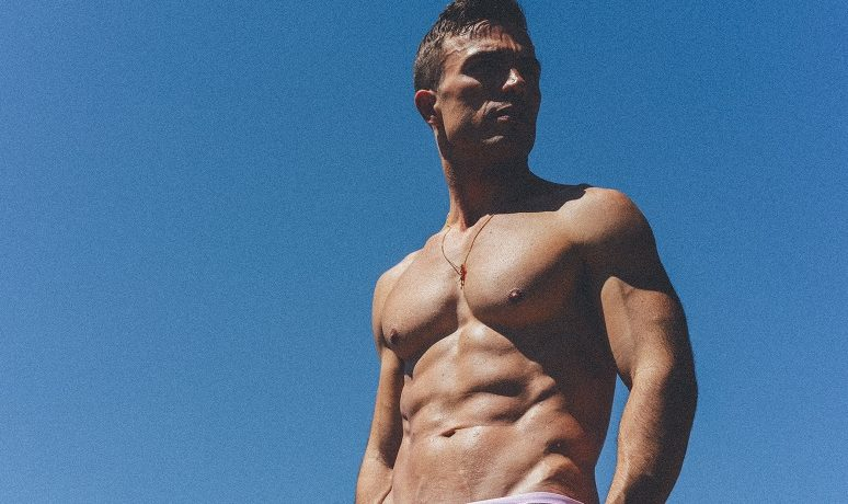 Απαλλάξου από τη γυναικομαστία και νιώσε όμορφα με το σώμα σου Απαλλάξου από τη γυναικομαστία και νιώσε όμορφα με το σώμα σου