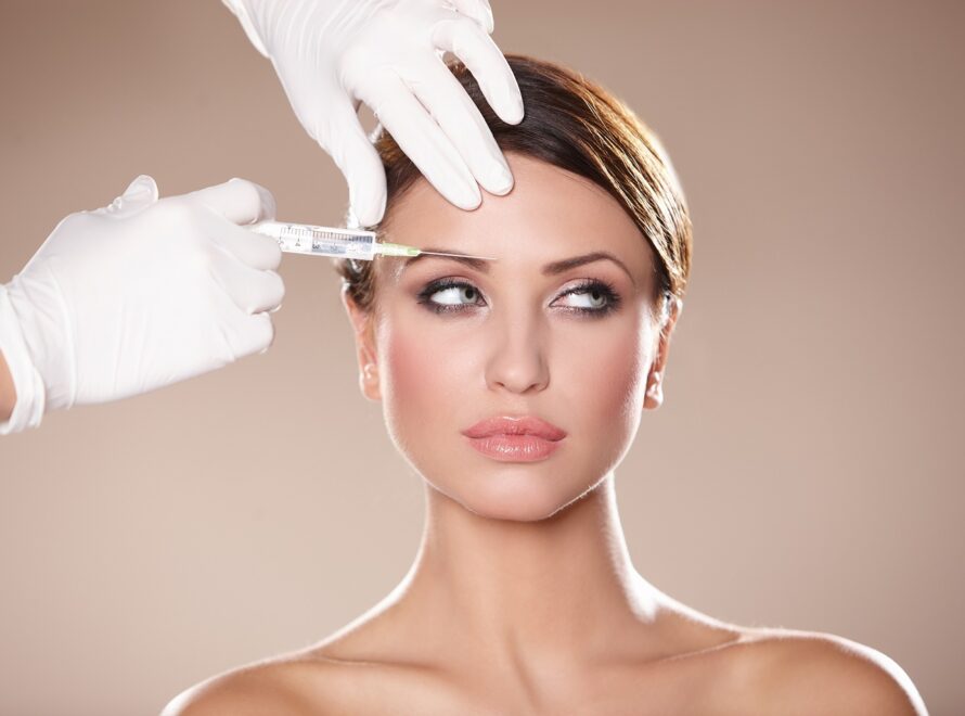 Ενέσεις βουτυλικής τοξίνης Α: Κι όμως, ανεβάζουν την ψυχολογία μας