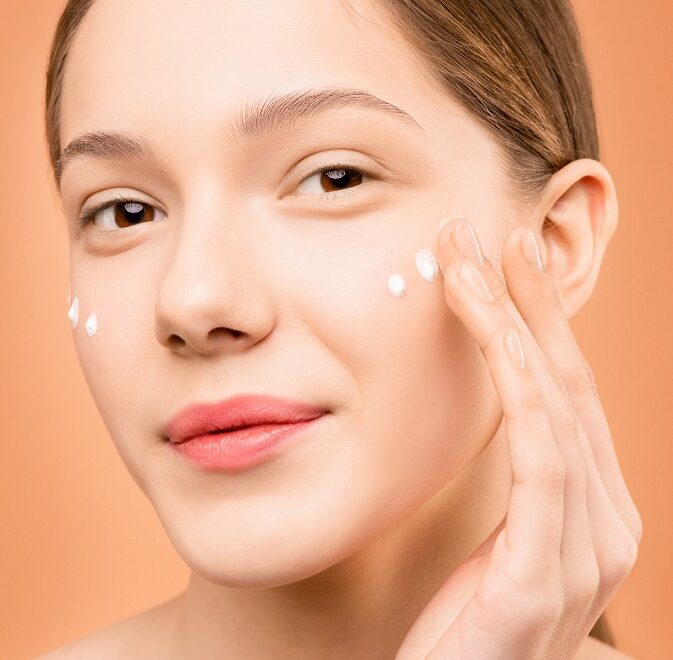 Νιασιναμίδη: Η βιταμίνη για λαμπερό δέρμα