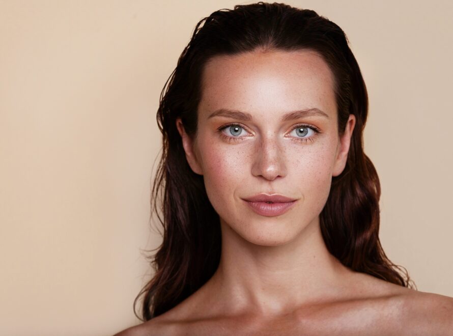 Ποιες τάσεις θα ακολουθήσουμε φέτος για να έχουμε υγιές δέρμα