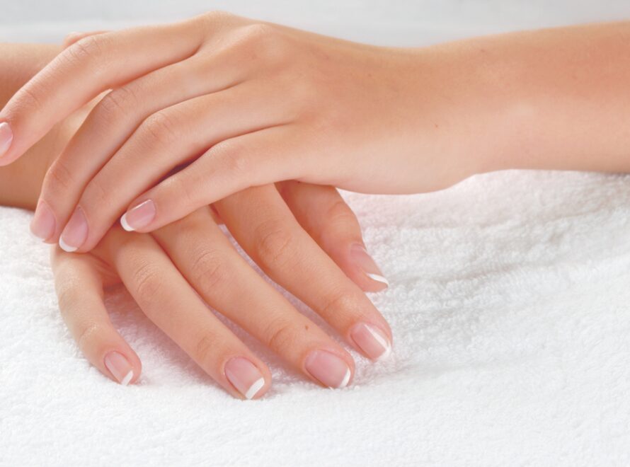 Διώξτε τα σημάδια του χρόνου από τα χέρια σας!