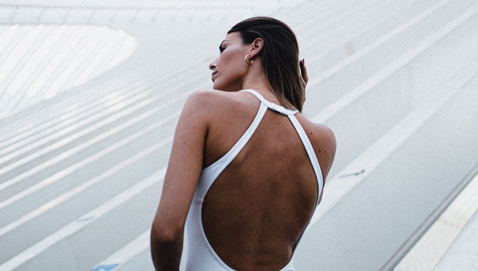 Ομορφη Πλατη: Ποιες Μεθοδους Θα Εφαρμοσουμε Πριν Το Καλοκαιρι