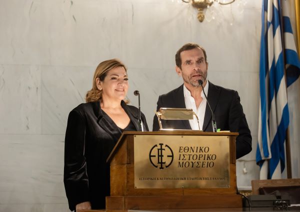 «Στη Σκιά του Νυστεριού»: Η συγκλονιστική συνάντηση Επιστήμης και Ποίησης στην παρουσίαση της συλλογής του Ευάγγελου Κεραμίδα