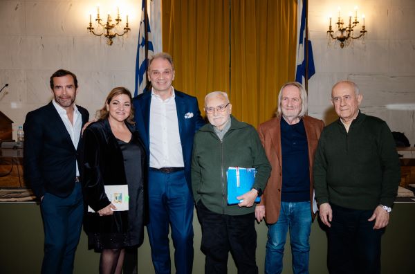 «Στη Σκιά του Νυστεριού»: Η συγκλονιστική συνάντηση Επιστήμης και Ποίησης στην παρουσίαση της συλλογής του Ευάγγελου Κεραμίδα