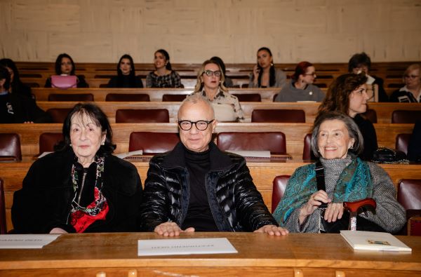 «Στη Σκιά του Νυστεριού»: Η συγκλονιστική συνάντηση Επιστήμης και Ποίησης στην παρουσίαση της συλλογής του Ευάγγελου Κεραμίδα